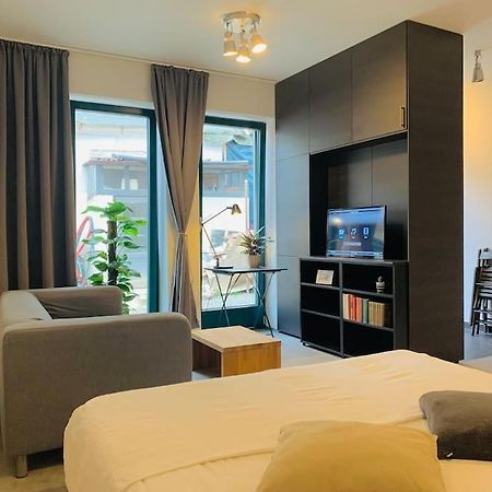 Cozy Friendly Place With Free Parking براغ المظهر الخارجي الصورة