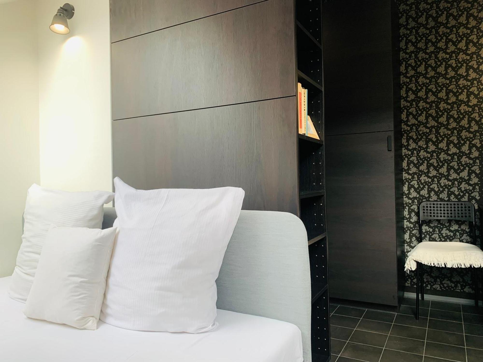 Cozy Friendly Place With Free Parking براغ المظهر الخارجي الصورة